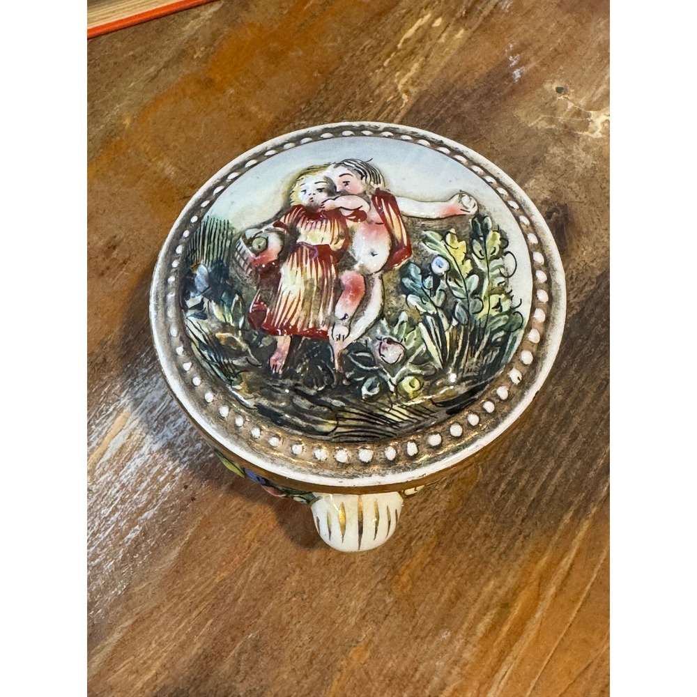 Vintage Capodimonte Italy Porcelain Trinket Box Relief Cherubs Floral 1366/106